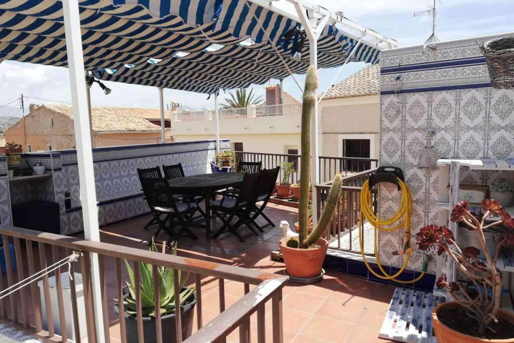 Casa Con Terraza/Confortable House With Terrace Aigues Екстер'єр фото